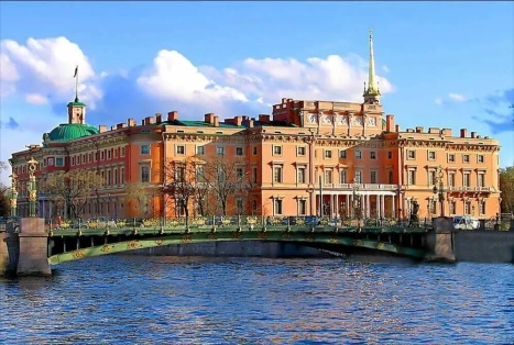 Экскурсия в Инженерный замок с рисованием